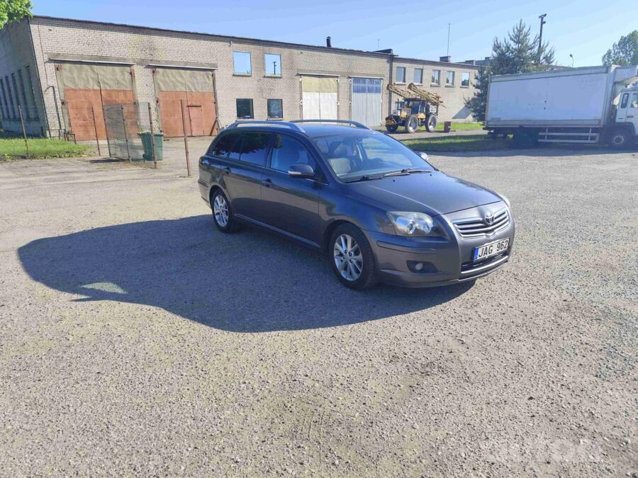 Toyota Avensis