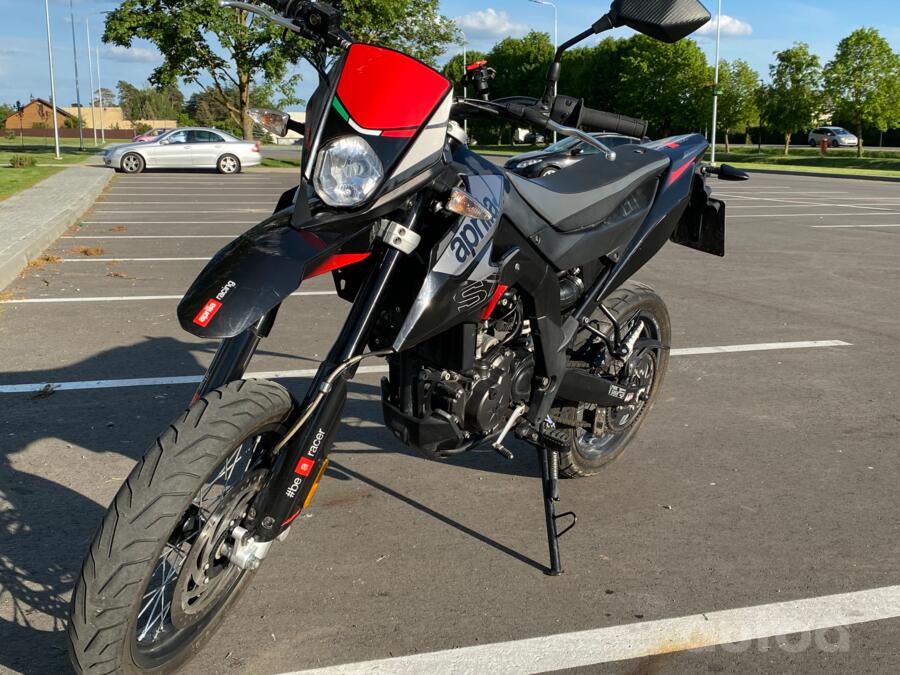 Aprilia SX
