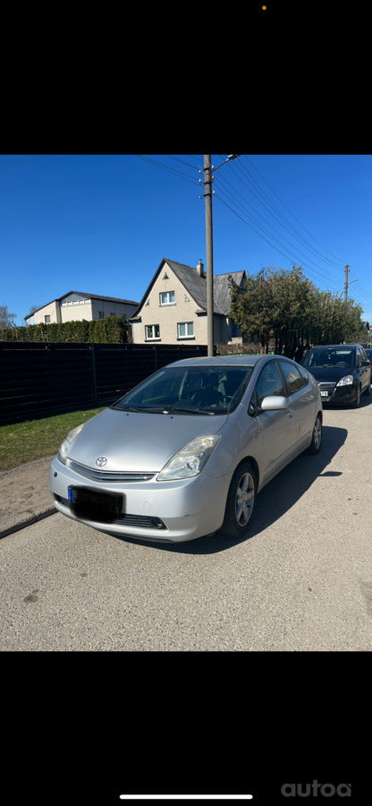Toyota Prius 2 generation Hatchback