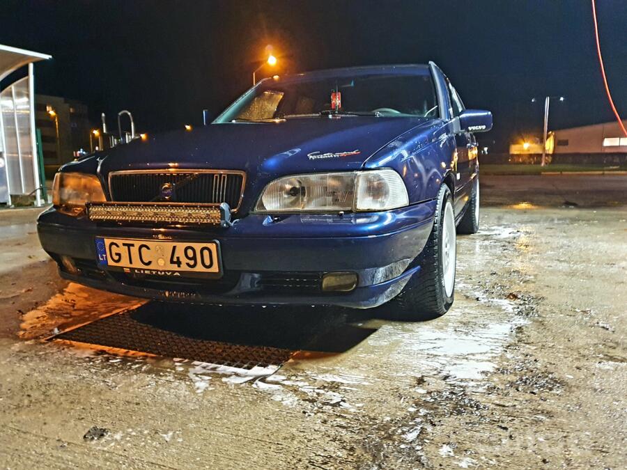 Volvo V70 1 generation wagon