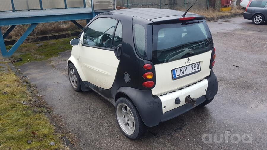 Smart Fortwo 1 generation [restyling] Hatchback 3-doors