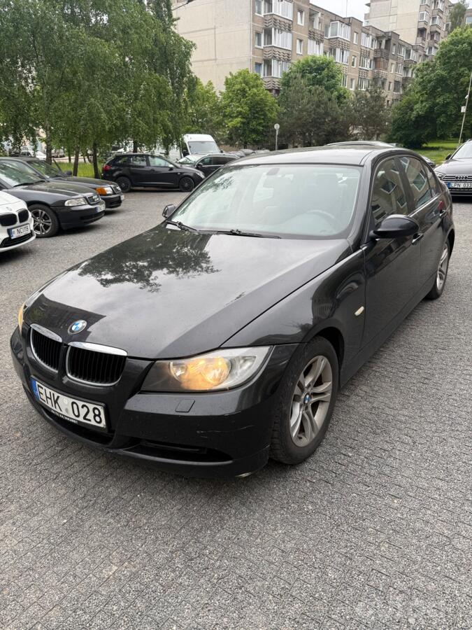BMW 3 Series E90/E91/E92/E93 Sedan