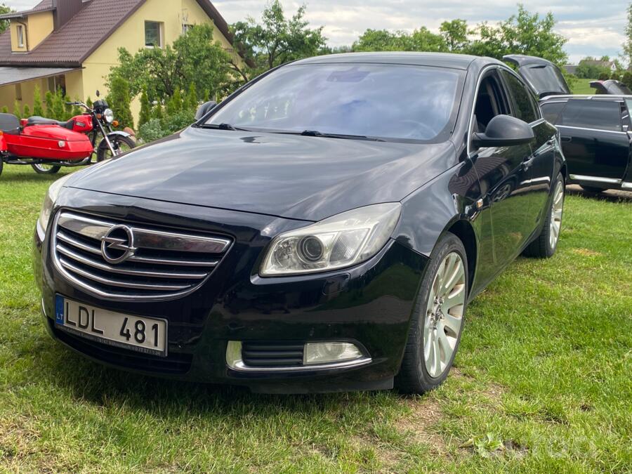 Opel Insignia A Sedan 4-doors