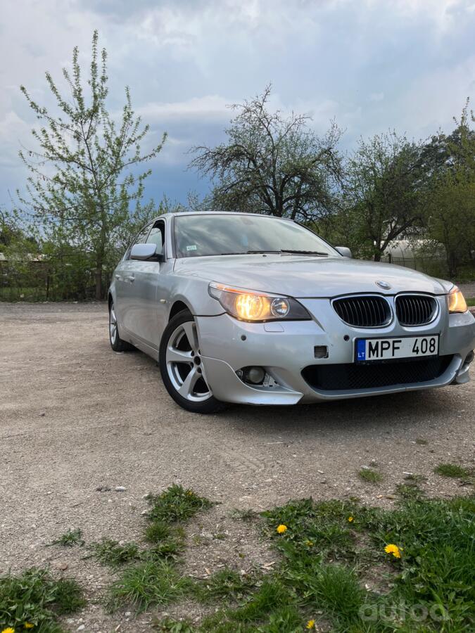 BMW 5 Series E60/E61 Sedan