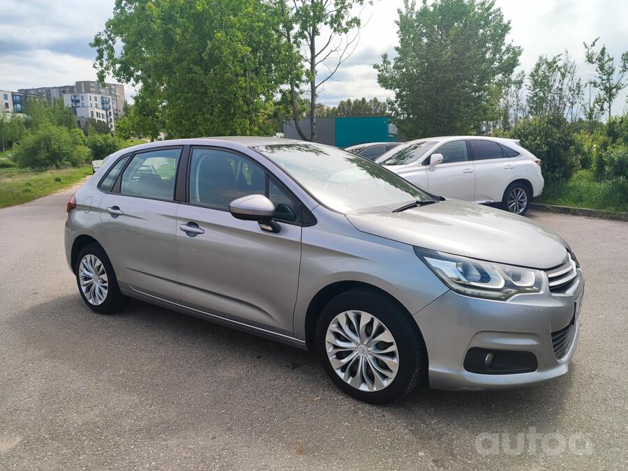 Citroen C4 2 generation Hatchback