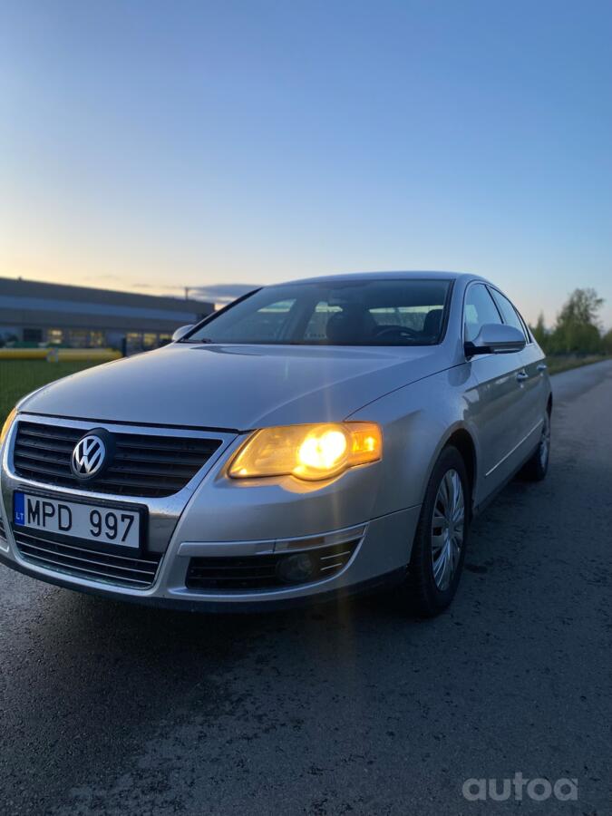 Volkswagen Passat B6 Sedan 4-doors