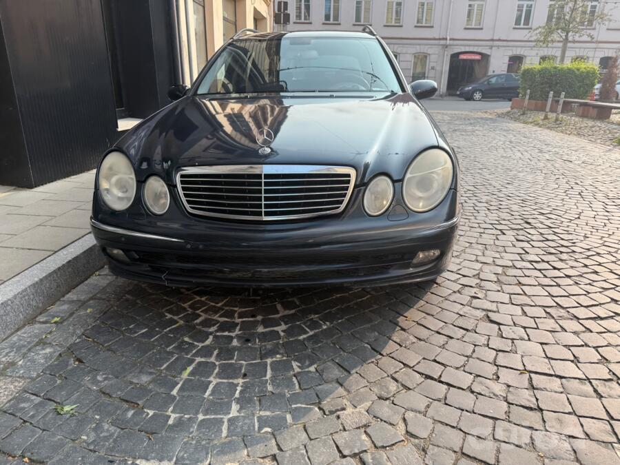 Mercedes-Benz E-Class W211/S211 wagon 5-doors