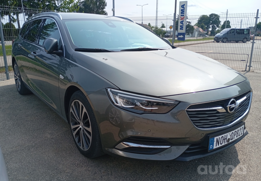 Opel Insignia B Sports Tourer wagon 5-doors