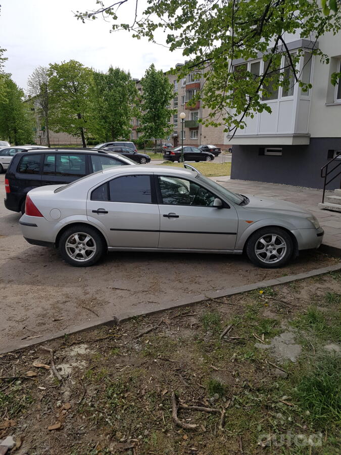 Ford Mondeo 3 generation Sedan