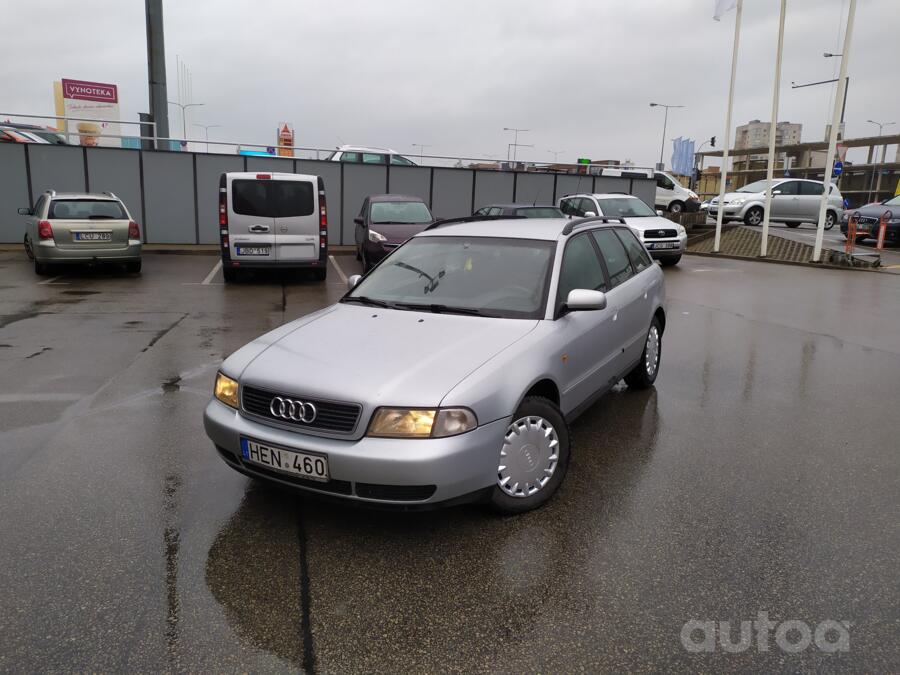Audi A4 B5 Avant wagon 5-doors