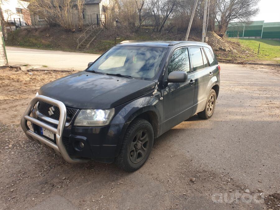 Suzuki Grand Vitara 2 generation Crossover 5-doors