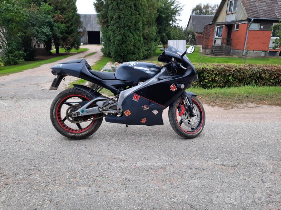Aprilia RS