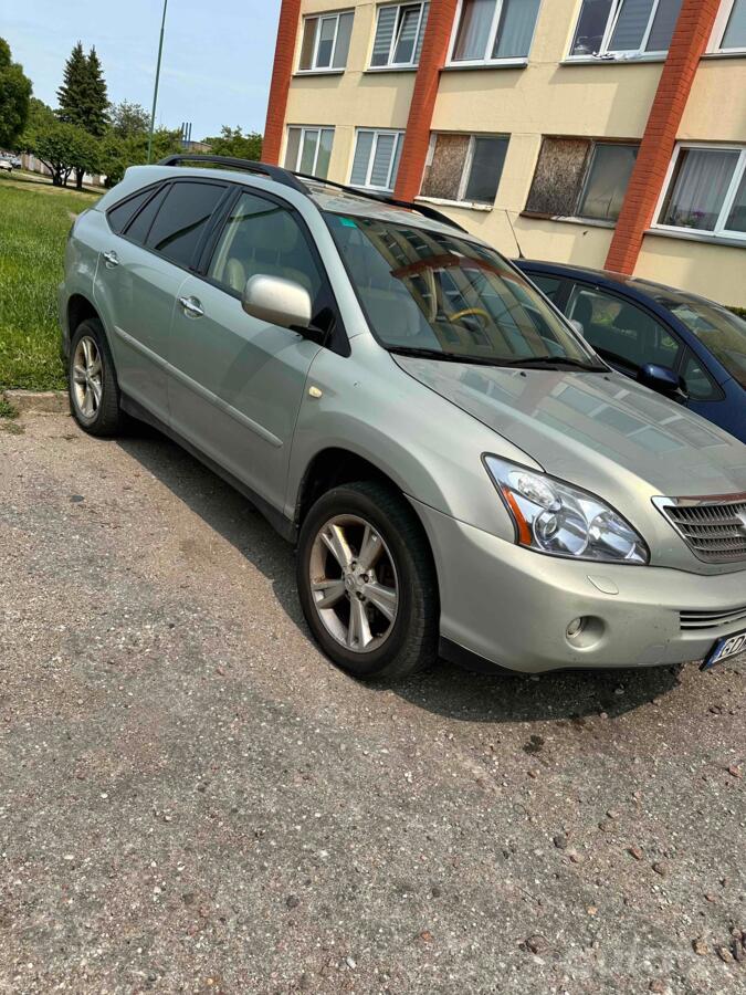Lexus RX