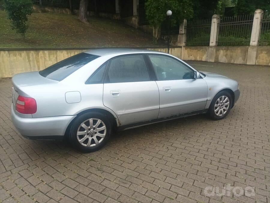 Audi A4 B5 [restyling] Sedan