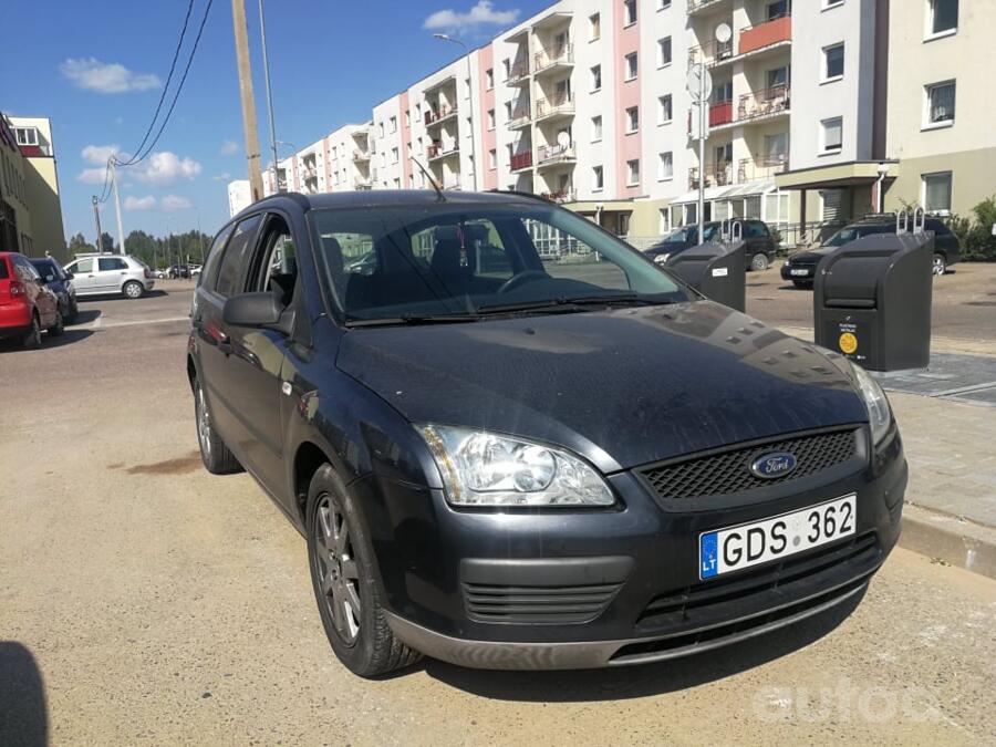 Ford Focus 2 generation wagon 5-doors