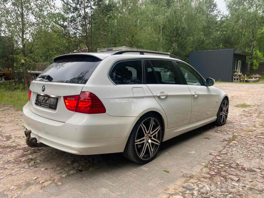 BMW 3 Series E90/E91/E92/E93 Touring wagon