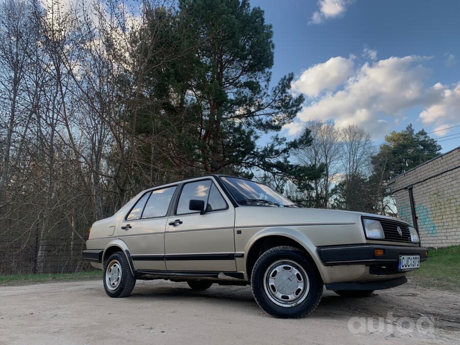 Volkswagen Jetta 2 generation Sedan 4-doors