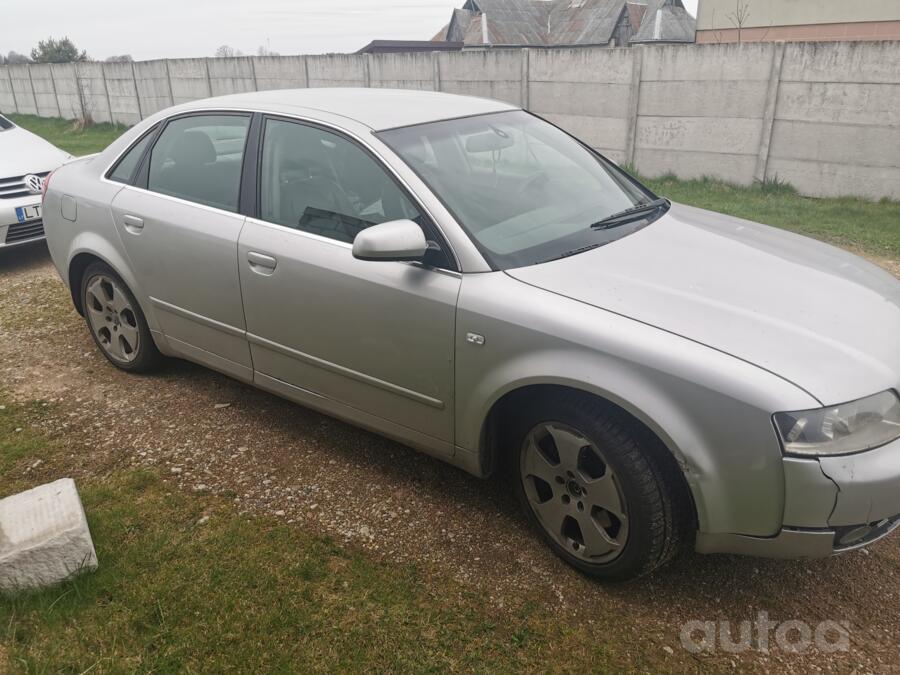 Audi A4 B6 Sedan
