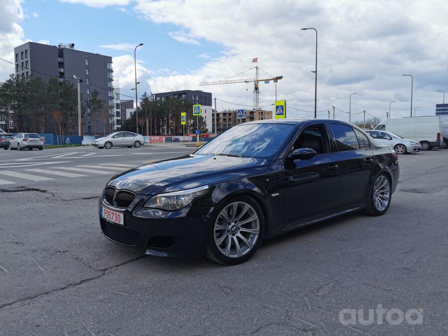 BMW M5 E60/E61 Sedan