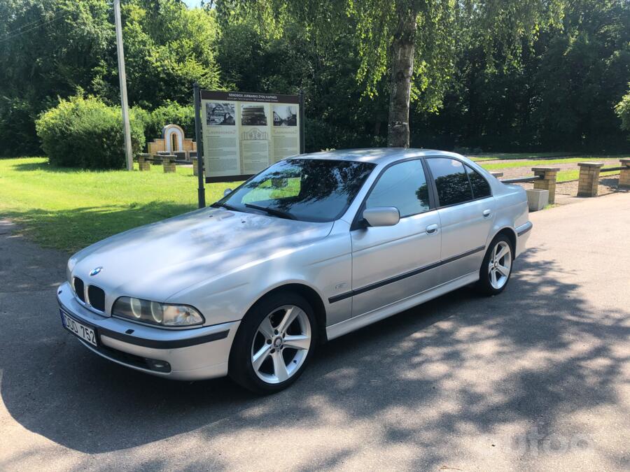 BMW 5 Series E39 Sedan 4-doors