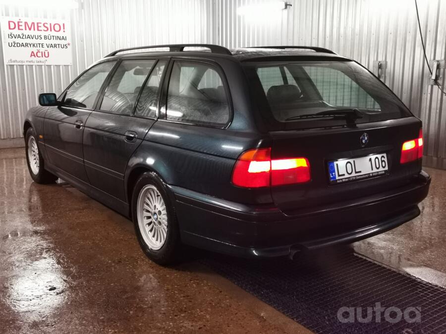 BMW 5 Series E39 Touring wagon