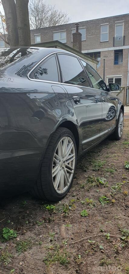 Audi A6 4F/C6 Sedan