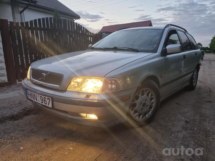 Volvo V40 1 generation wagon