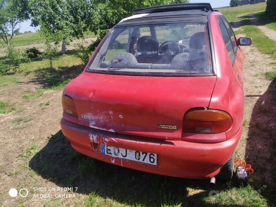 Mazda 121 1 generation