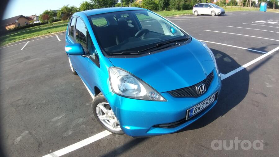 Honda Jazz 2 generation Hatchback