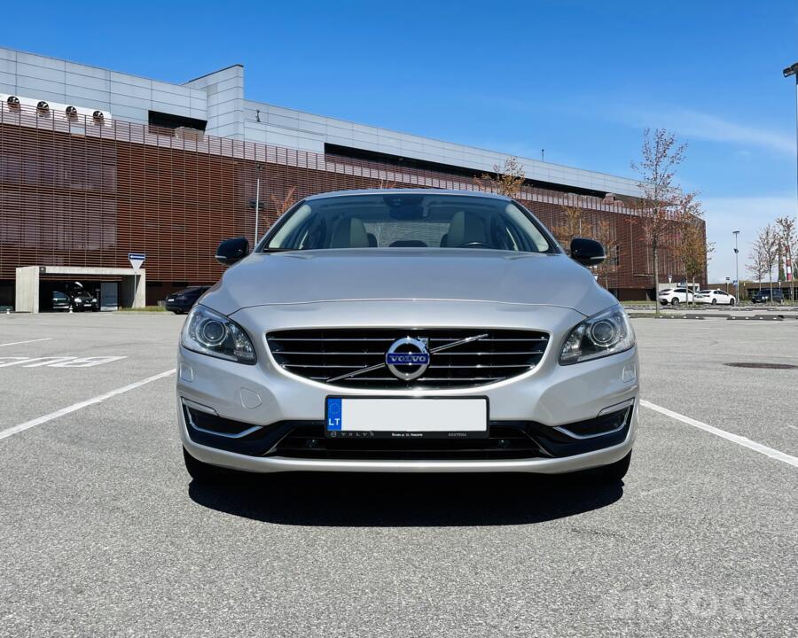 Volvo S60 2 generation [restyling] Sedan 4-doors