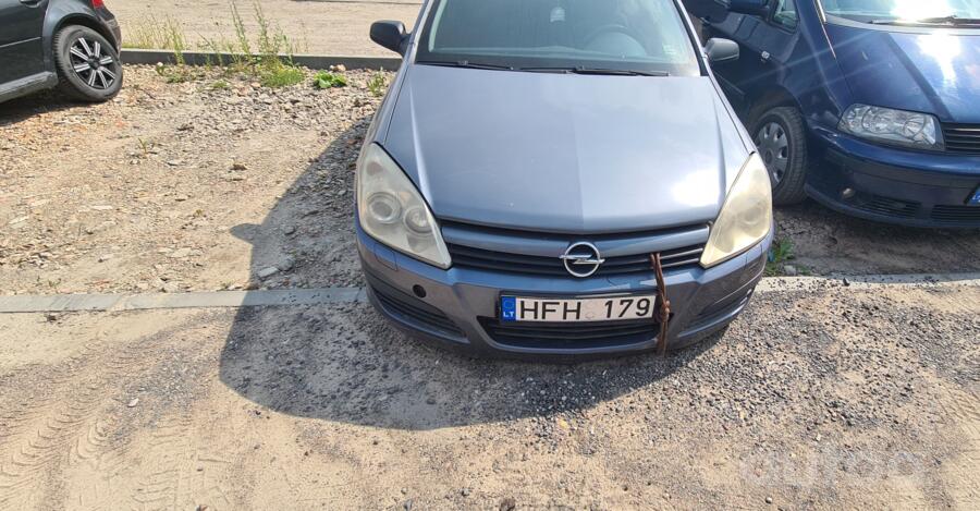 Opel Astra H Hatchback