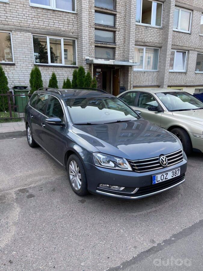 Volkswagen Passat B7 Variant wagon 5-doors
