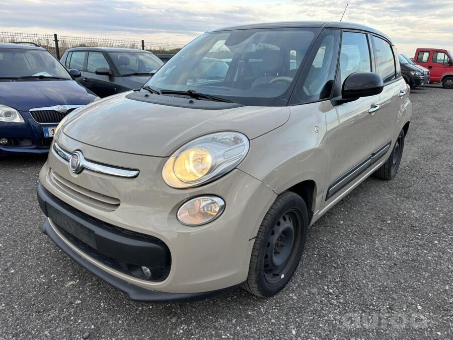 Fiat 500L 1 generation Minivan