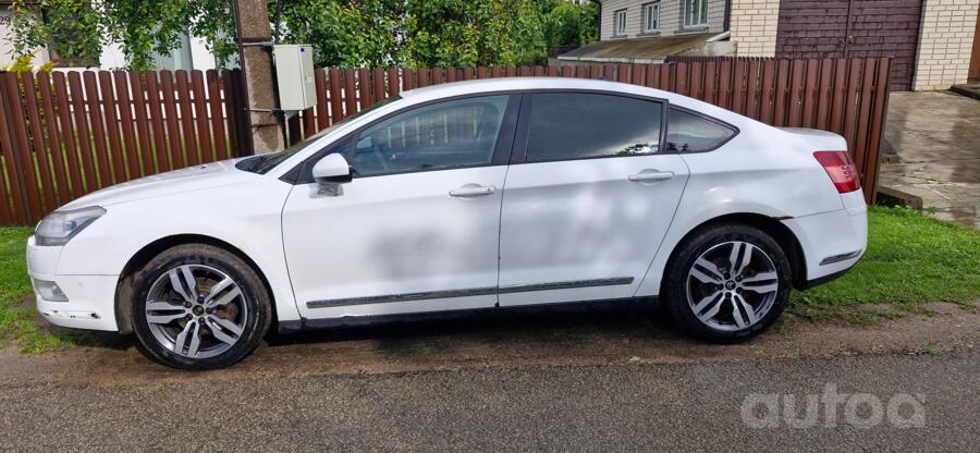 Citroen C5 2 generation Sedan