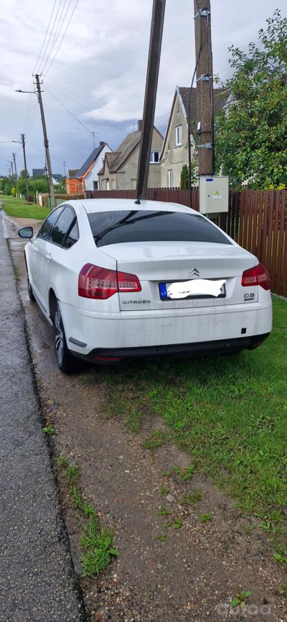Citroen C5 2 generation Sedan
