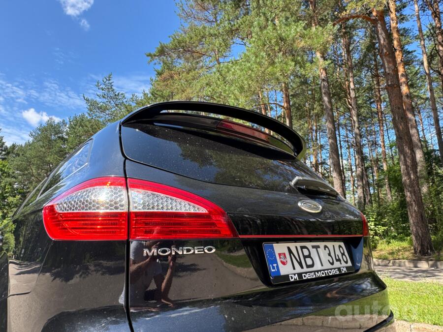 Ford Mondeo 4 generation wagon