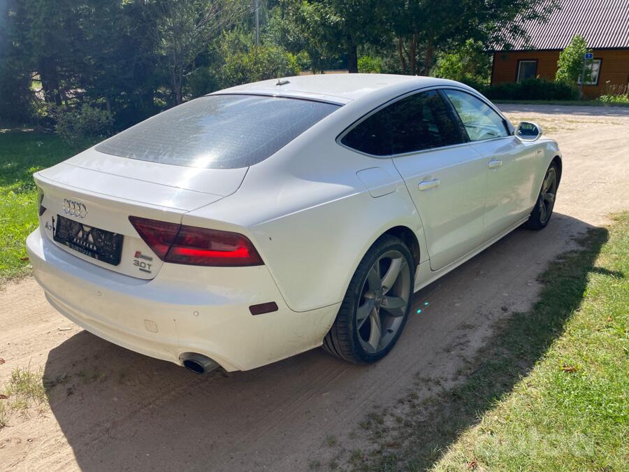 Audi A7 4G Sportback liftback