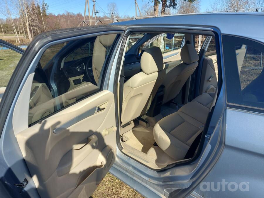 Mercedes-Benz B-Class W245 Hatchback