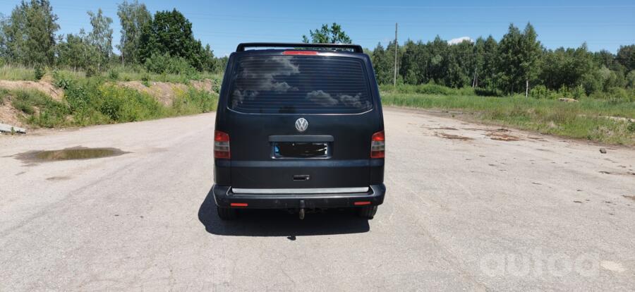 Volkswagen Transporter T5 Minivan 4-doors