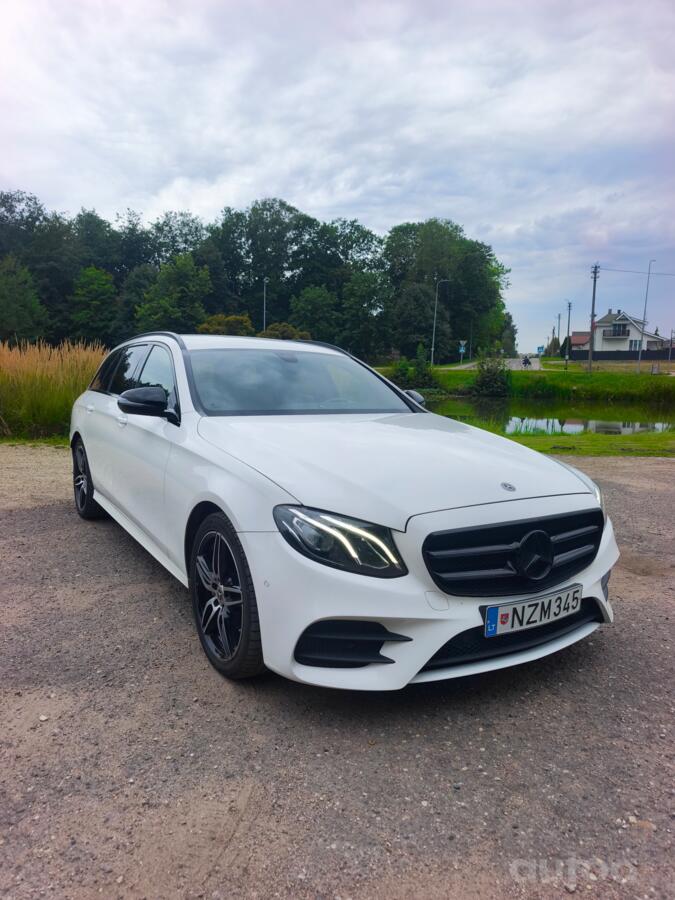 Mercedes-Benz E-Class E 220 wagon