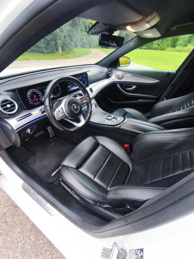 Mercedes-Benz E-Class E 220 wagon