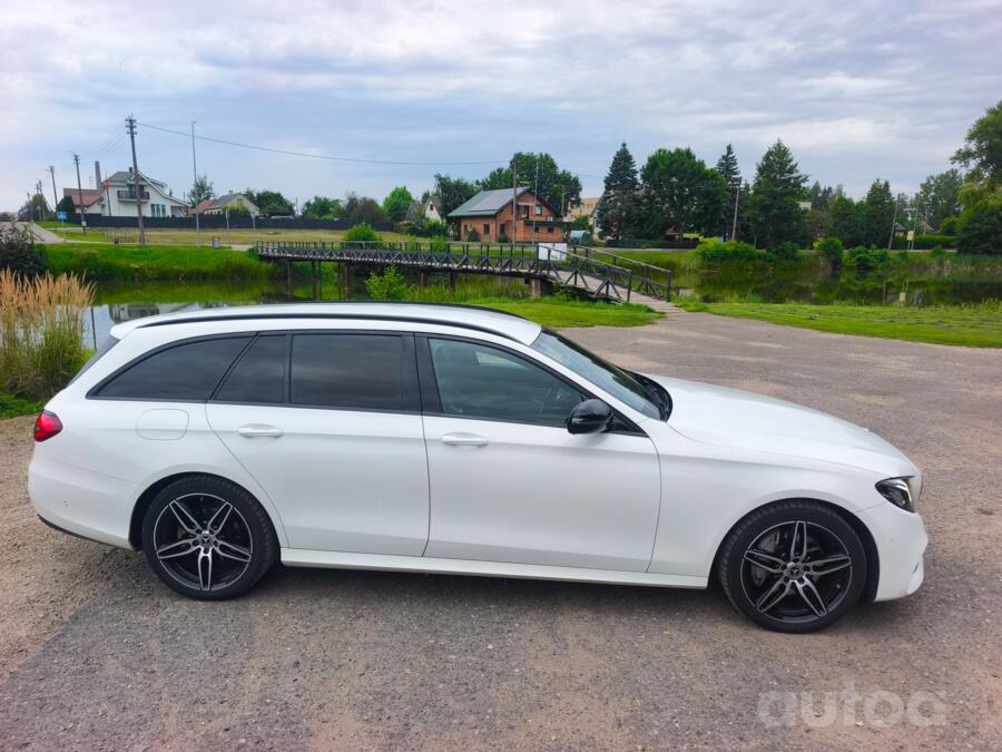 Mercedes-Benz E-Class E 220 wagon