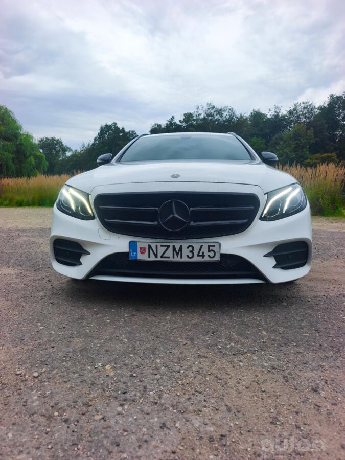 Mercedes-Benz E-Class E 220 wagon