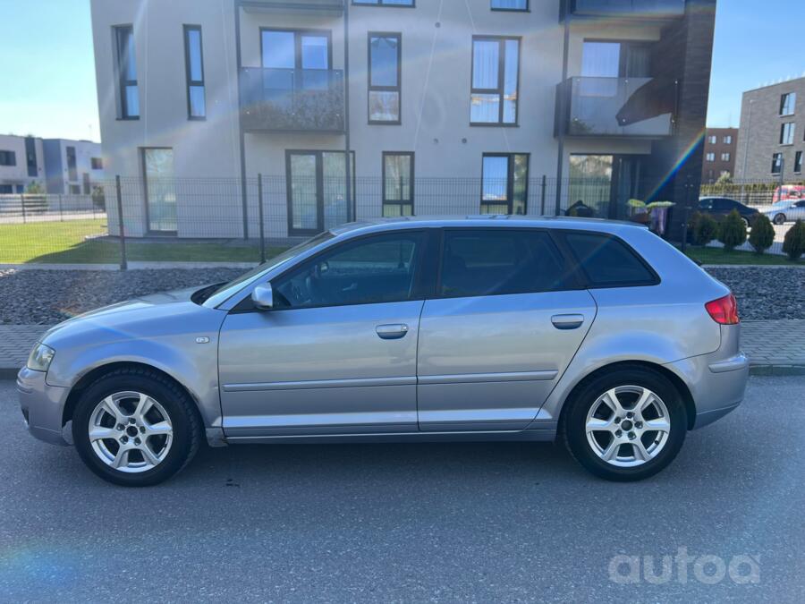 Audi A3 8P/8PA [restyling] Sportback hatchback 5-doors