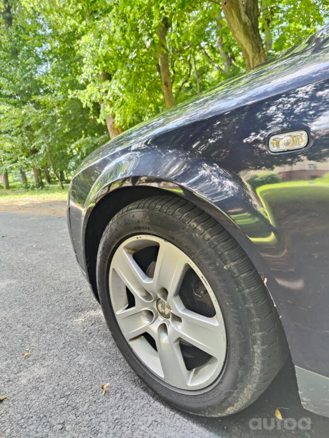 Audi A4 B6 Sedan