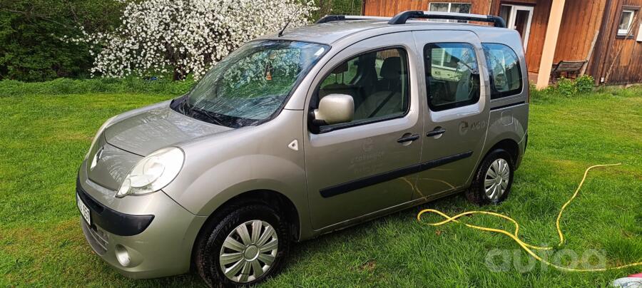 Renault Kangoo 2 generation Passenger minivan