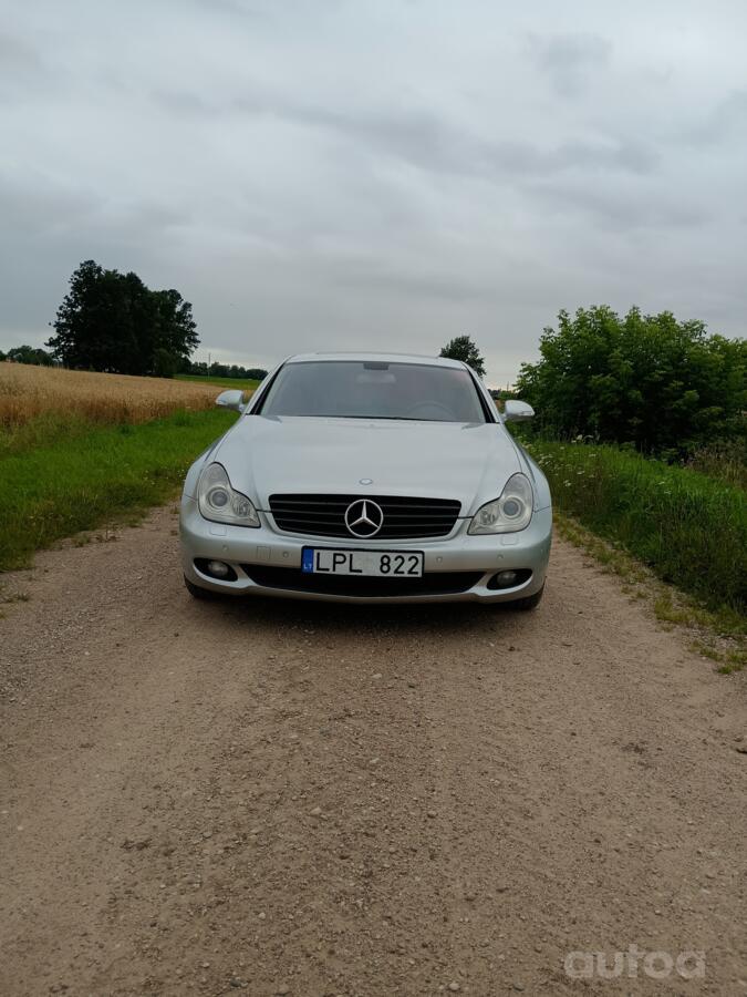 Mercedes-Benz CLS-Class C219 Sedan