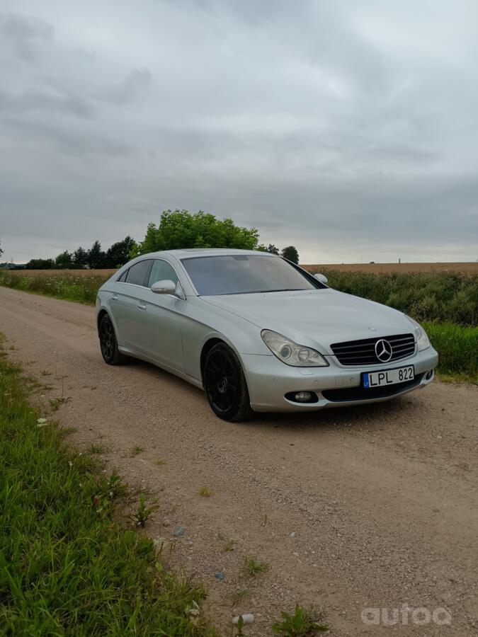 Mercedes-Benz CLS-Class C219 Sedan