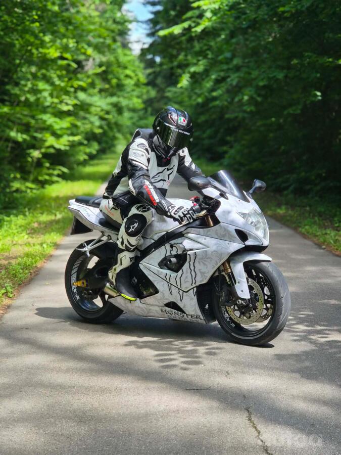 Suzuki GSX-R