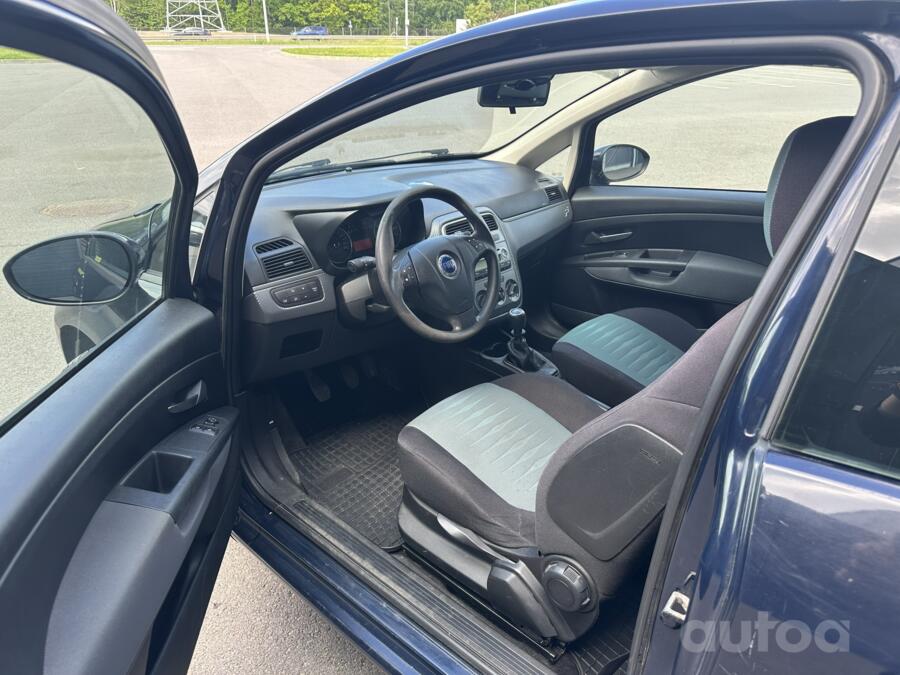 Fiat Grande Punto 2 generation Hatchback 3 doors